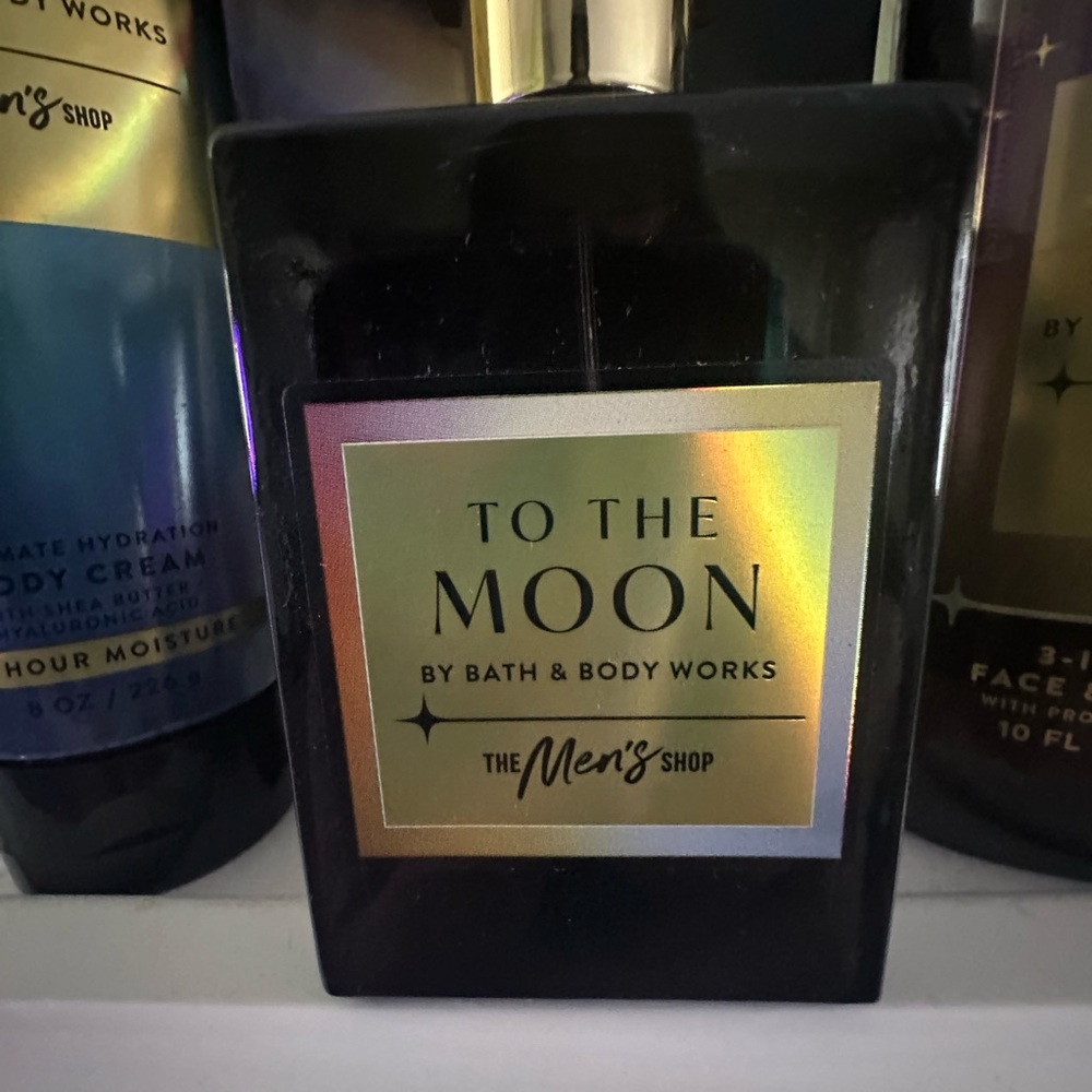 Bath & Body Works To The Moon Men's Bath & Body Set - Black & Gold - Picture 2 of 3
